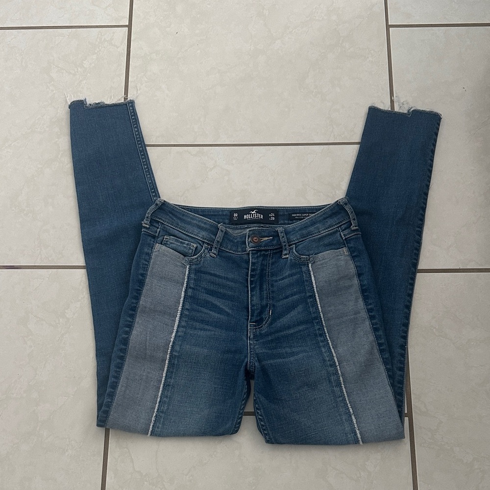 Unique Hollister Two-Tone Blue High Rise Super Skinny Shape Love Jeans